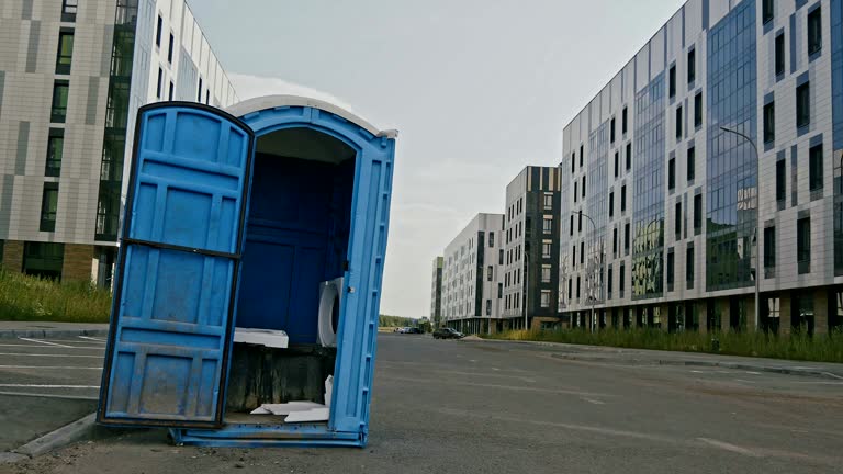 Types of Portable Toilets We Offer in Cheboygan, MI